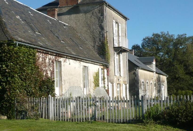Пансион Domaine De Montgenoux