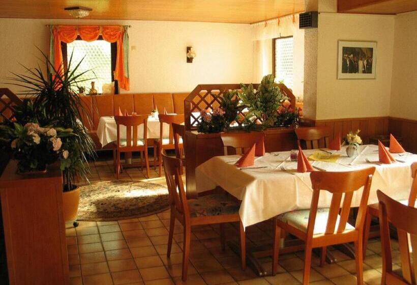 Пансион Gasthaus Zur Krone