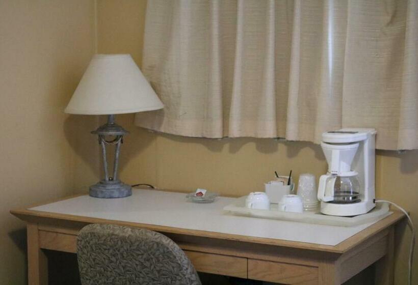 Wakaw Lodge Motel