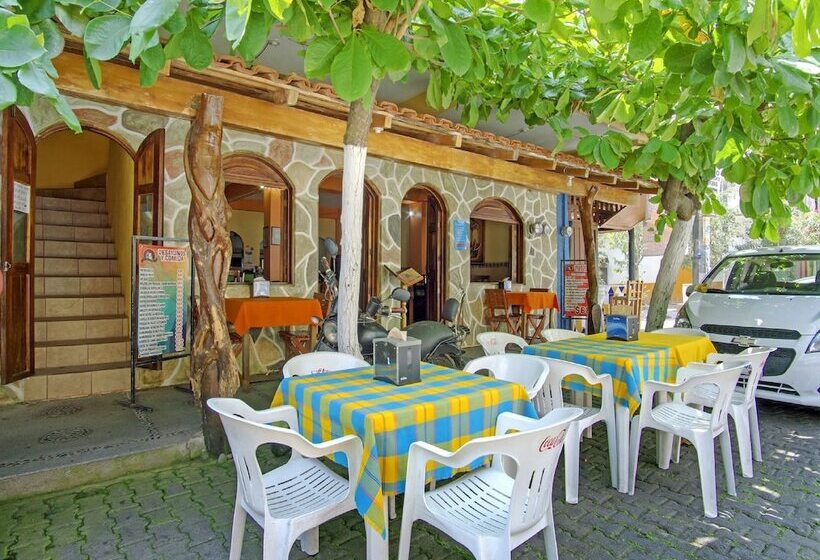 فندق Posada Casa Chiros