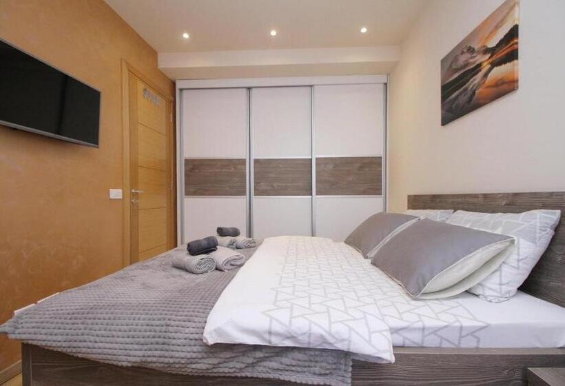 Luxury Kalman Centar Apartman