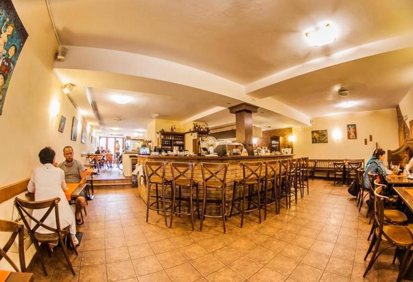 پانسیون Penzion Černej Pták