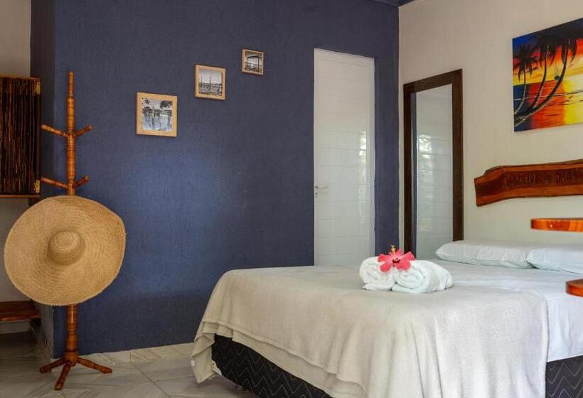 پانسیون Pousada Flambaião