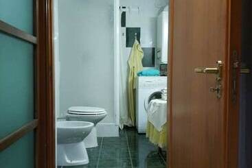 تختخواب و صبحانه Cuore Di Borgo Di Miccoli Graziana