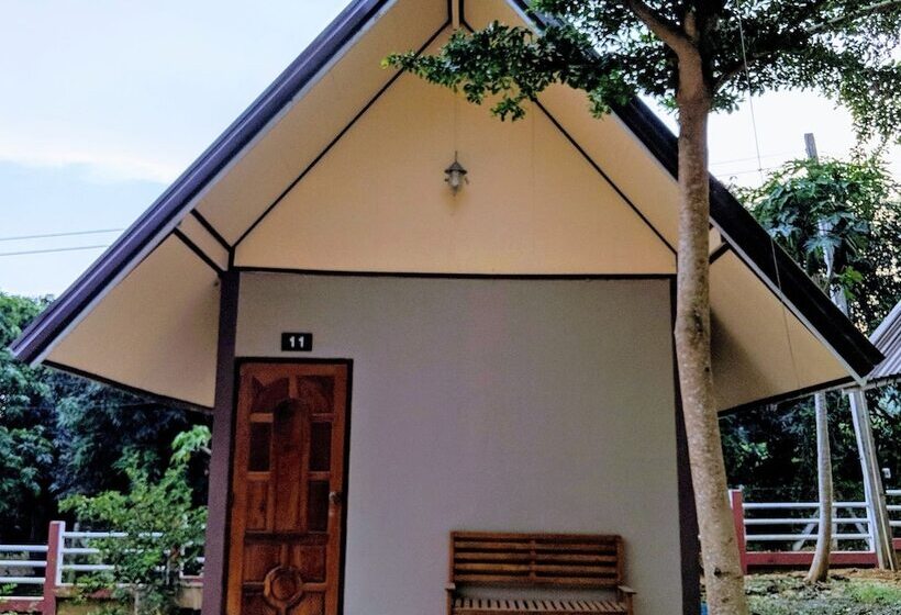 هتل Bansuanphuhong Resort