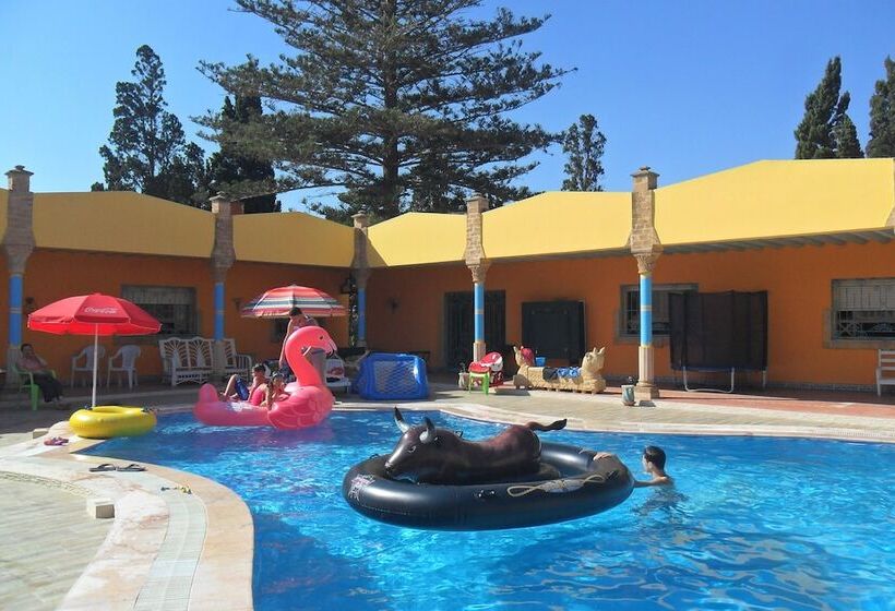 هتل Ben's House