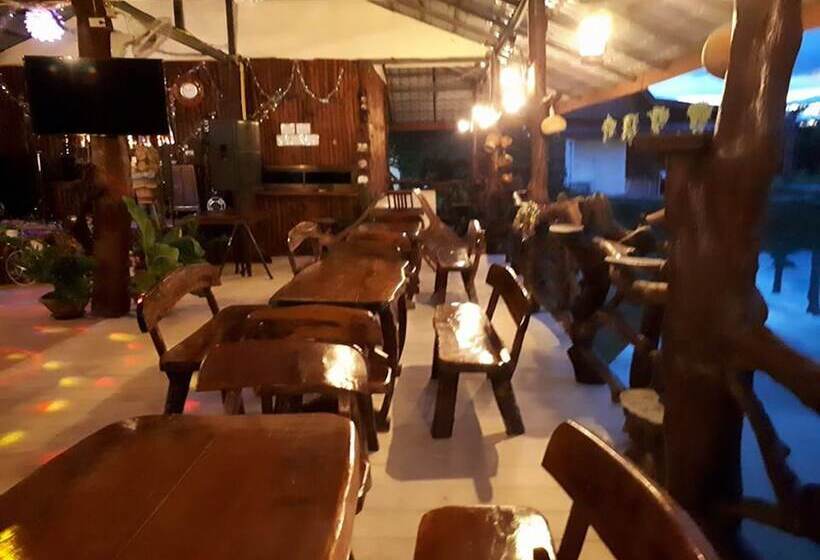 Hotel Phutawan Resort  Nong Bua Lam Phu