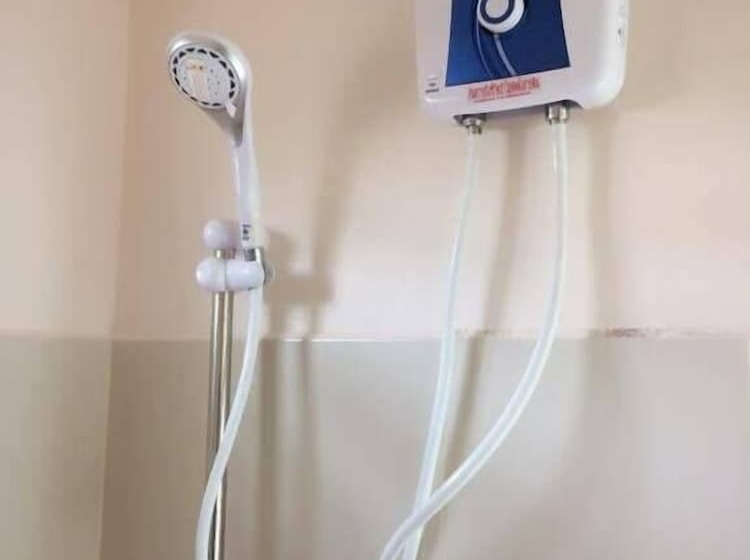 فندق Wattanakham Serviced Apartment