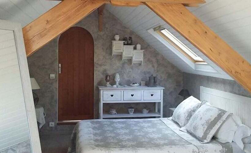 بنسيون Les Hauts Du Val  Chambres D Hotes