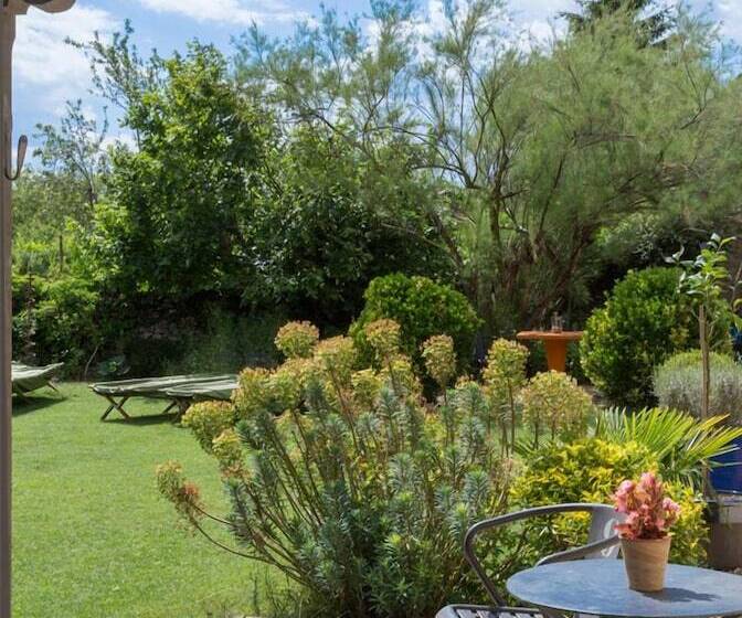 Bed and Breakfast La Maison De Louna