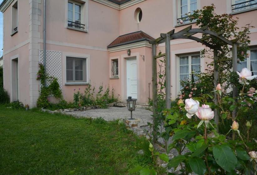 Bed and Breakfast La Maison Du Saussoy