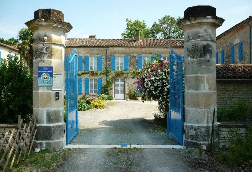 تختخواب و صبحانه Le Logis De Faugerit