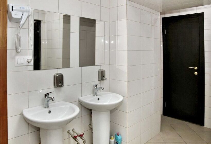 Hostel Podvorie
