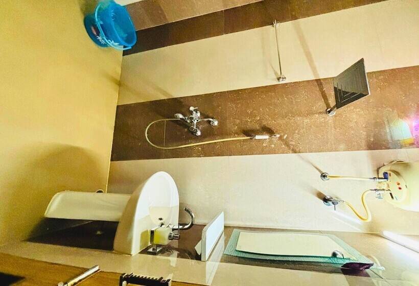 בית מלון כפרי Arpita Beach Resort