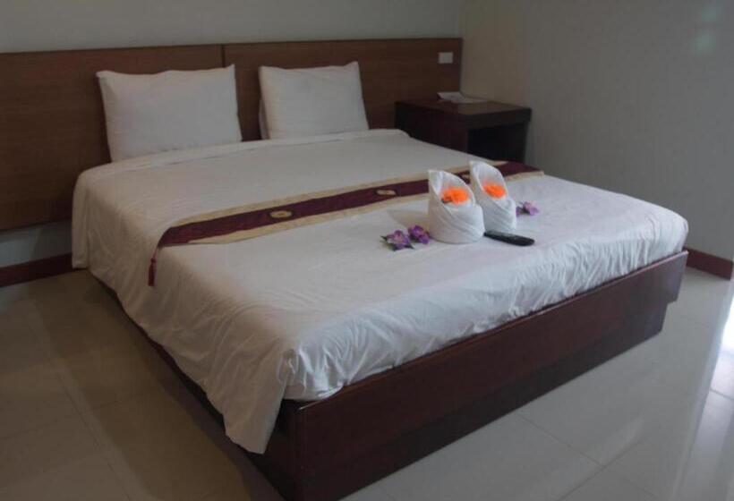 هتل Century Grand