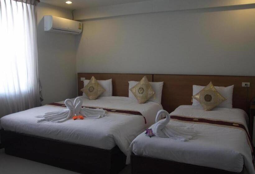 هتل Century Grand