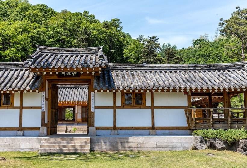 ホテル Chosun Royal Family