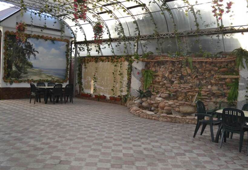בית מלון כפרי Guest Complex Edelweiss