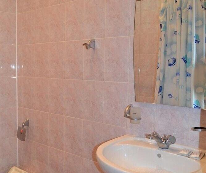 בית מלון כפרי Guest Complex Edelweiss