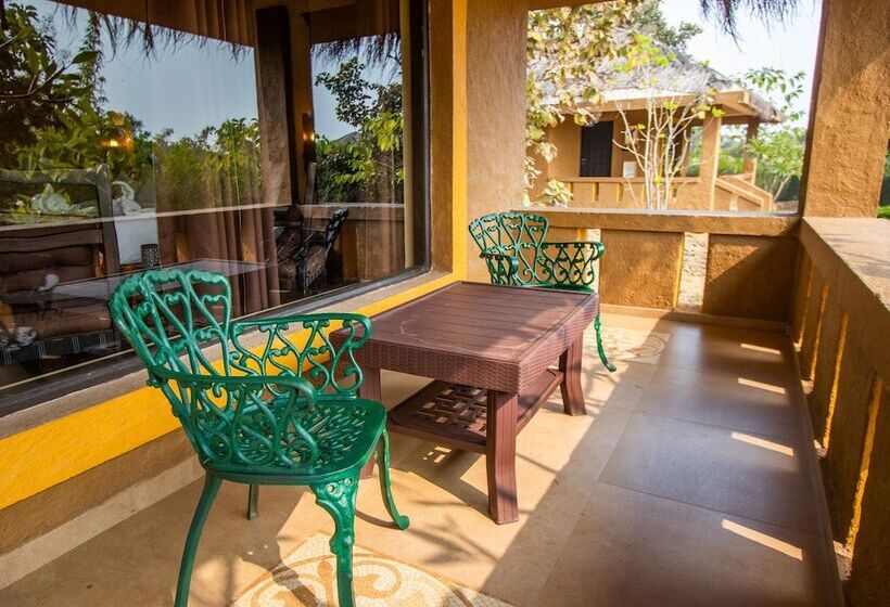 酒店 Karhandla Farm And Resort