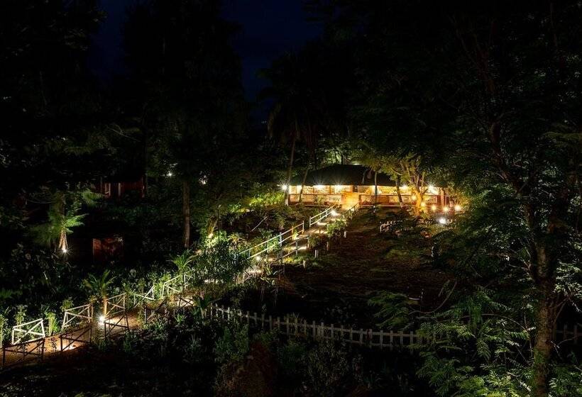 فندق Lotus An Eco Beach Resort Dapoli Murud