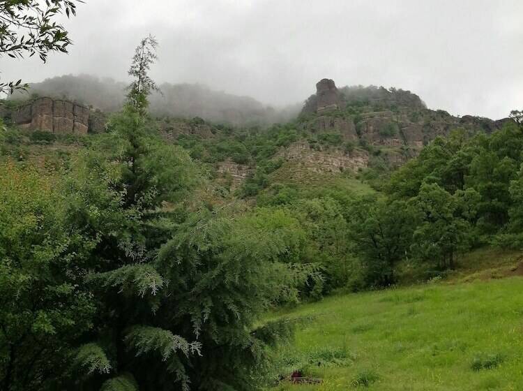 فندق Oba Kutuk Evleri