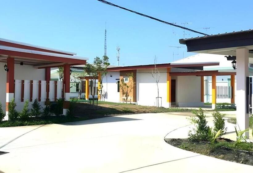 هتل Suanrak Resort