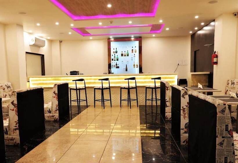 בית מלון כפרי The Fern Residency Parbhani