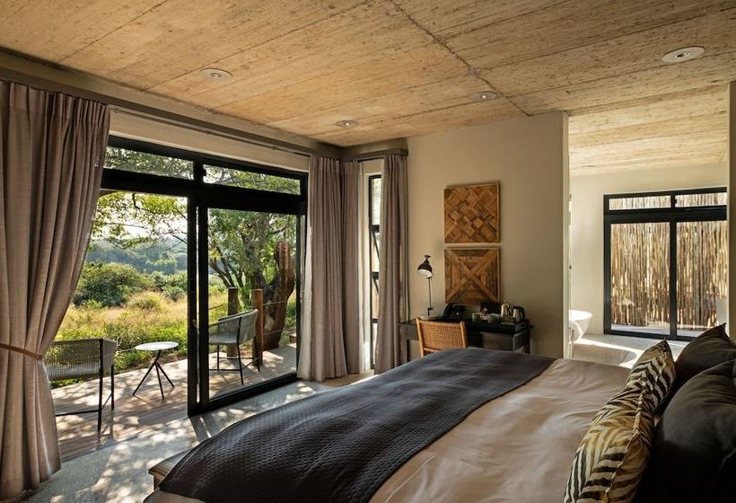 Отель Umfolozi Big Five Game Reserve By Mantis  All Inclusive
