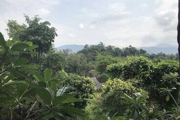 پانسیون Ban Hlung Khao Adventure