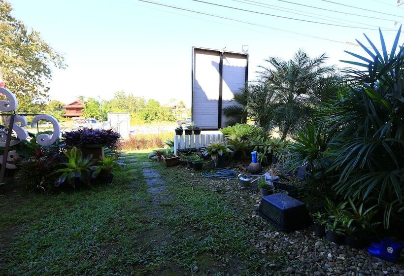 پانسیون Botanic Garden Nan Guest House