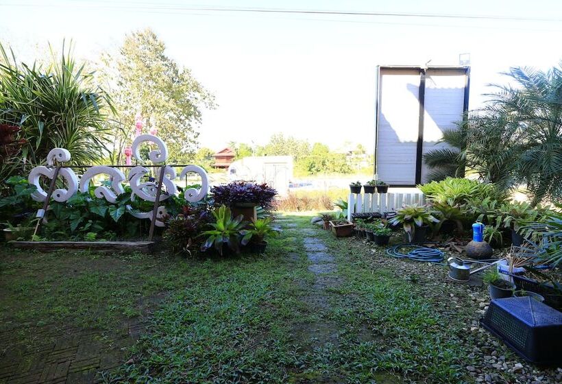 پانسیون Botanic Garden Nan Guest House