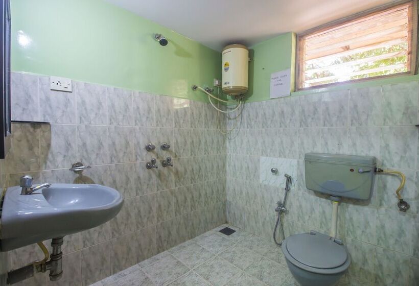 펜션 Oyo Home 18328 Green View Studio
