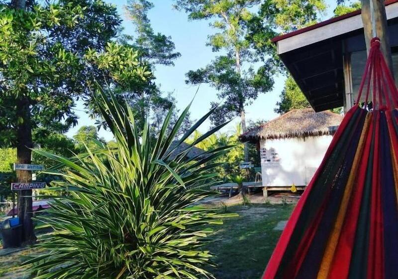 پانسیون Villa Encantador Resort