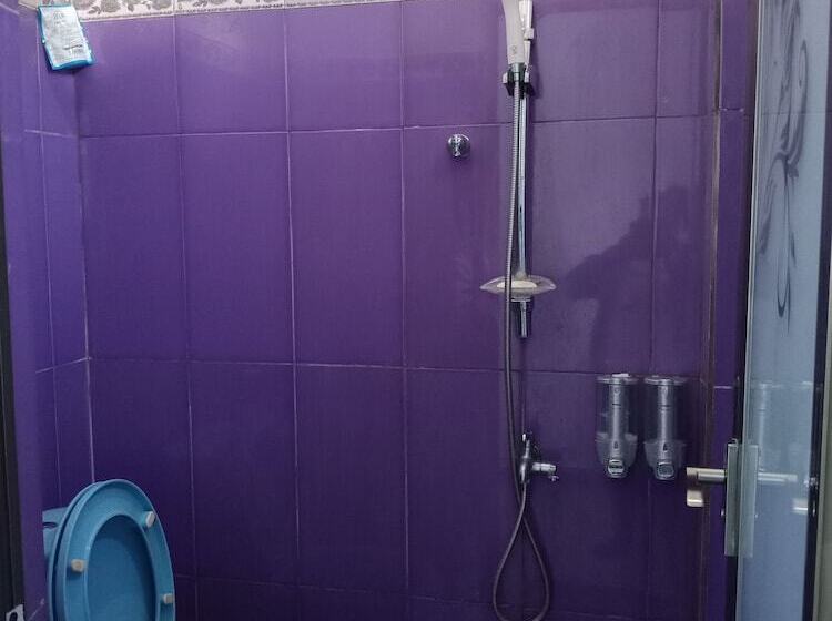 بنسيون Wakatobi Dive Inn