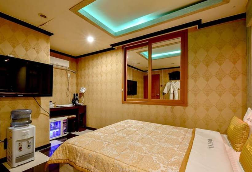 Ssan Motel Gosung