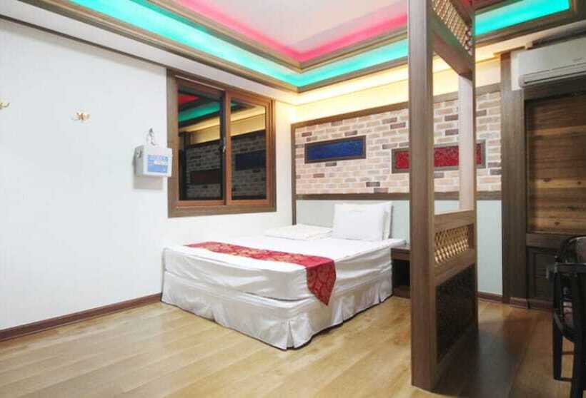 The Sharp Motel