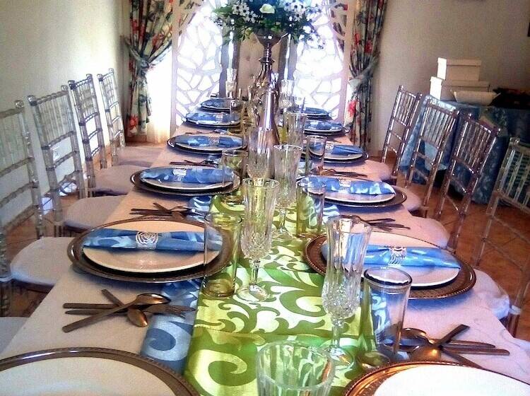 مبيت وإفطار His Glory Guest House