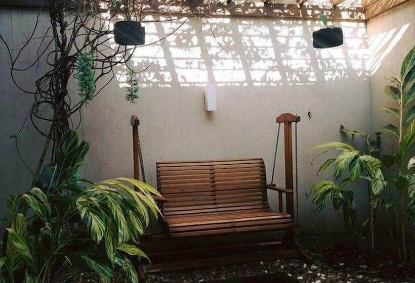 فندق Jardim