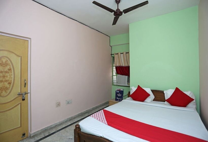Отель New Urvashi By Oyo Rooms