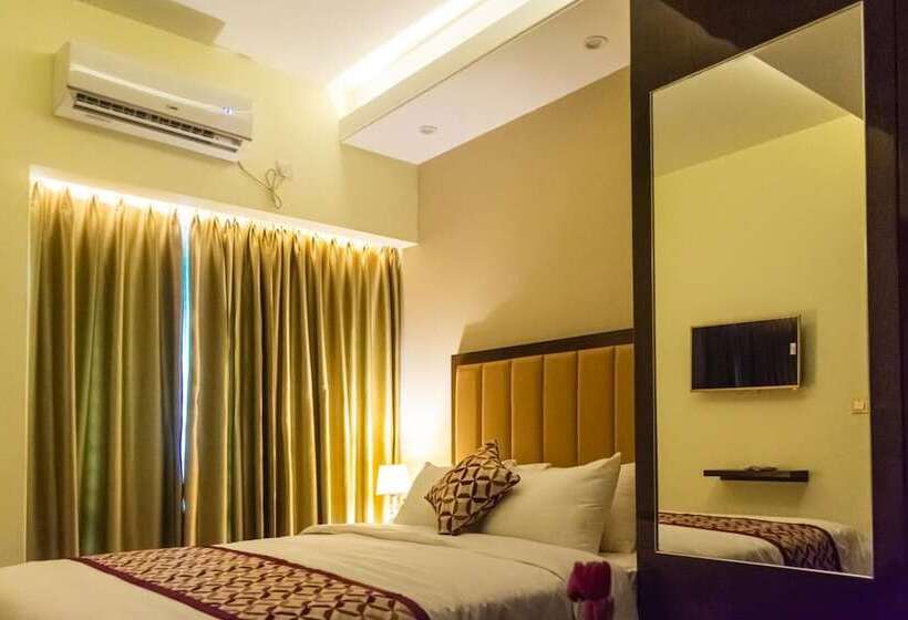 هتل Royal Inn Dhaka