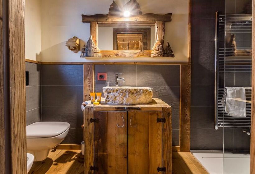 بنسيون Affittacamere Annie Parblanc