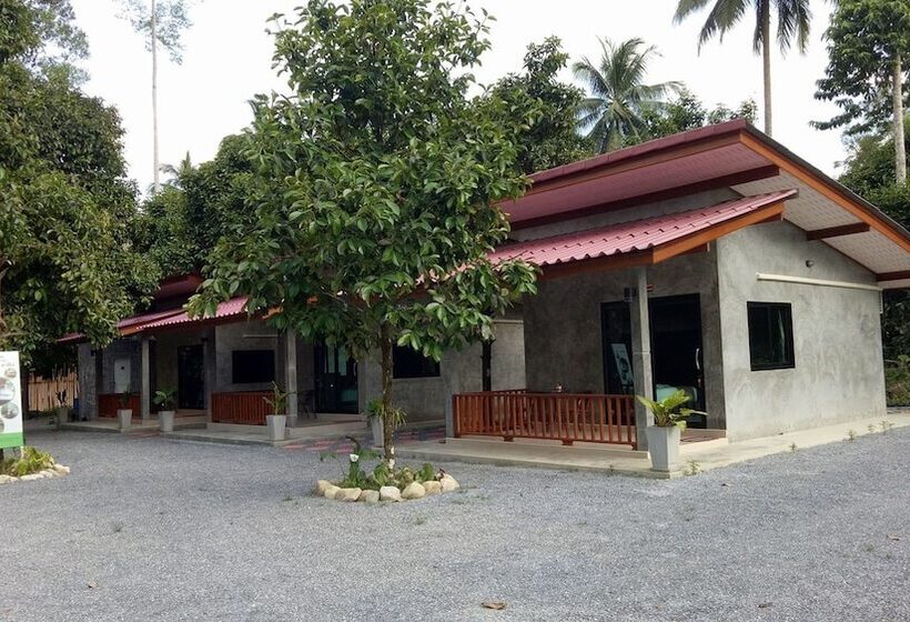پانسیون Baan Keree Thara Khiri Wong