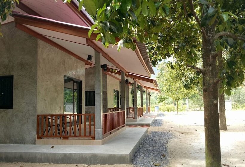 پانسیون Baan Keree Thara Khiri Wong