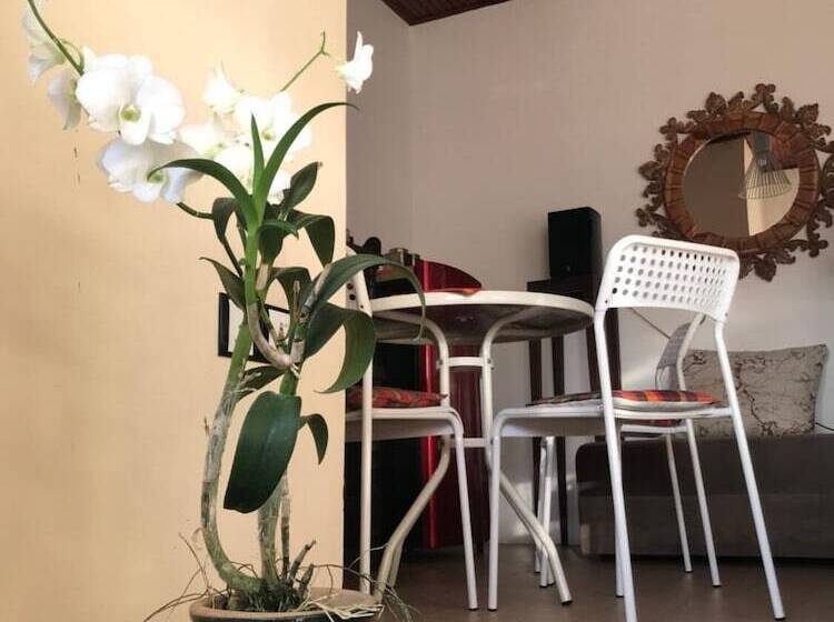 膳宿费 Iquest Colombo