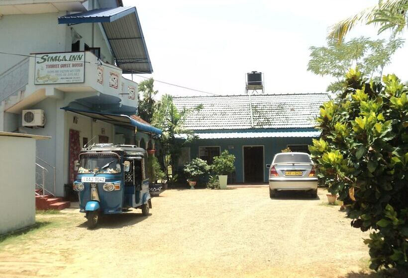 פנסיון Simla Inn Tourist Guest House