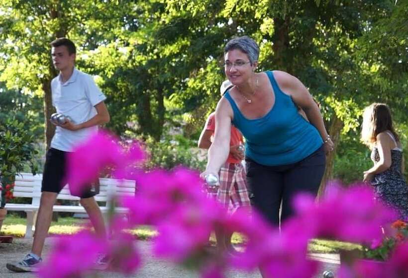 渡假胜地  Le Hameau Des Genets