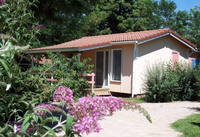 渡假胜地  Le Hameau Des Genets