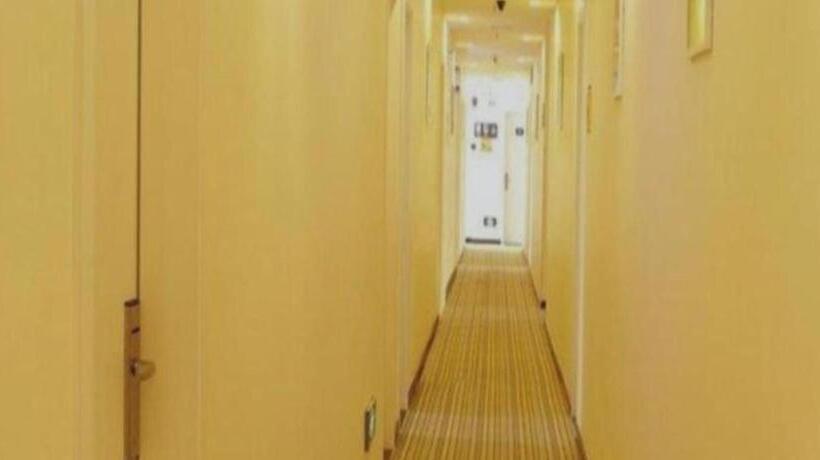 هتل 7 Days Inn Dezhou College