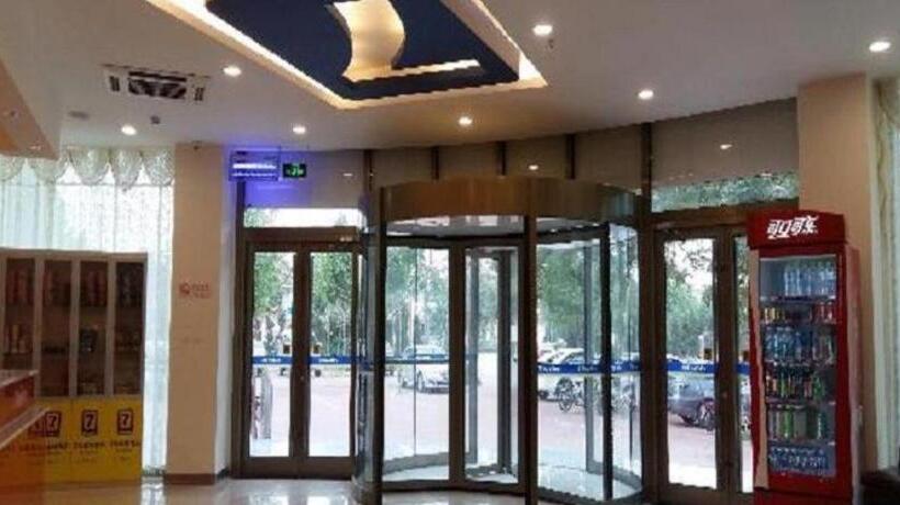 هتل 7 Days Inn Dezhou College
